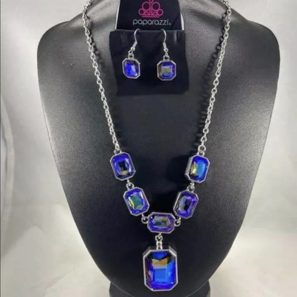 Life of the party necklace with earrings! $10